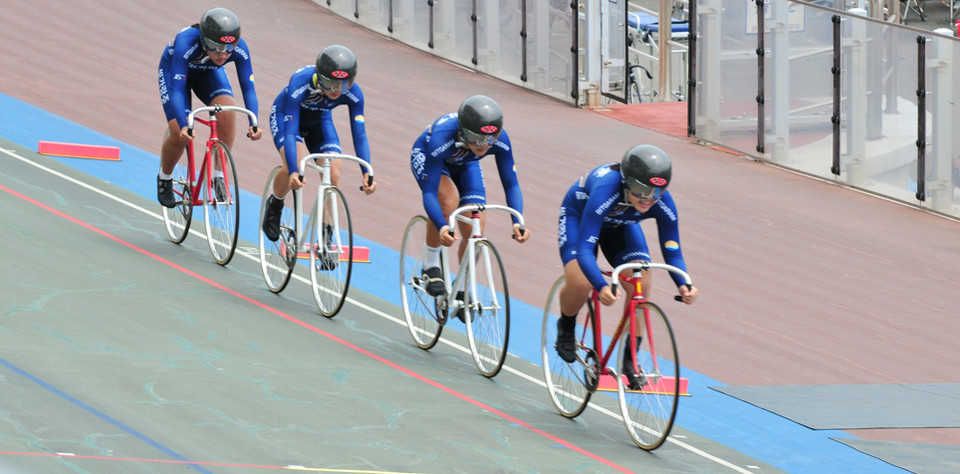 2020 KBS 양양 전국사이클선수권대회에서 빛가람중 자전거부의 힘찬 질주. ⓒ빛가람중